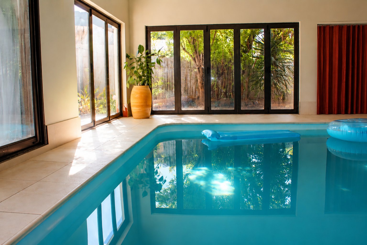 Indoor swimming pool at Meerkat Manor